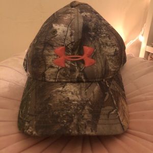 Under Armour hat